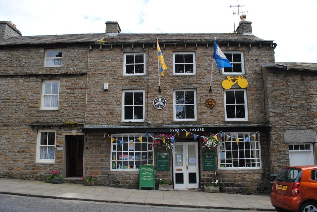 Sykes House Bed & Breakfast Askrigg Bagian luar foto