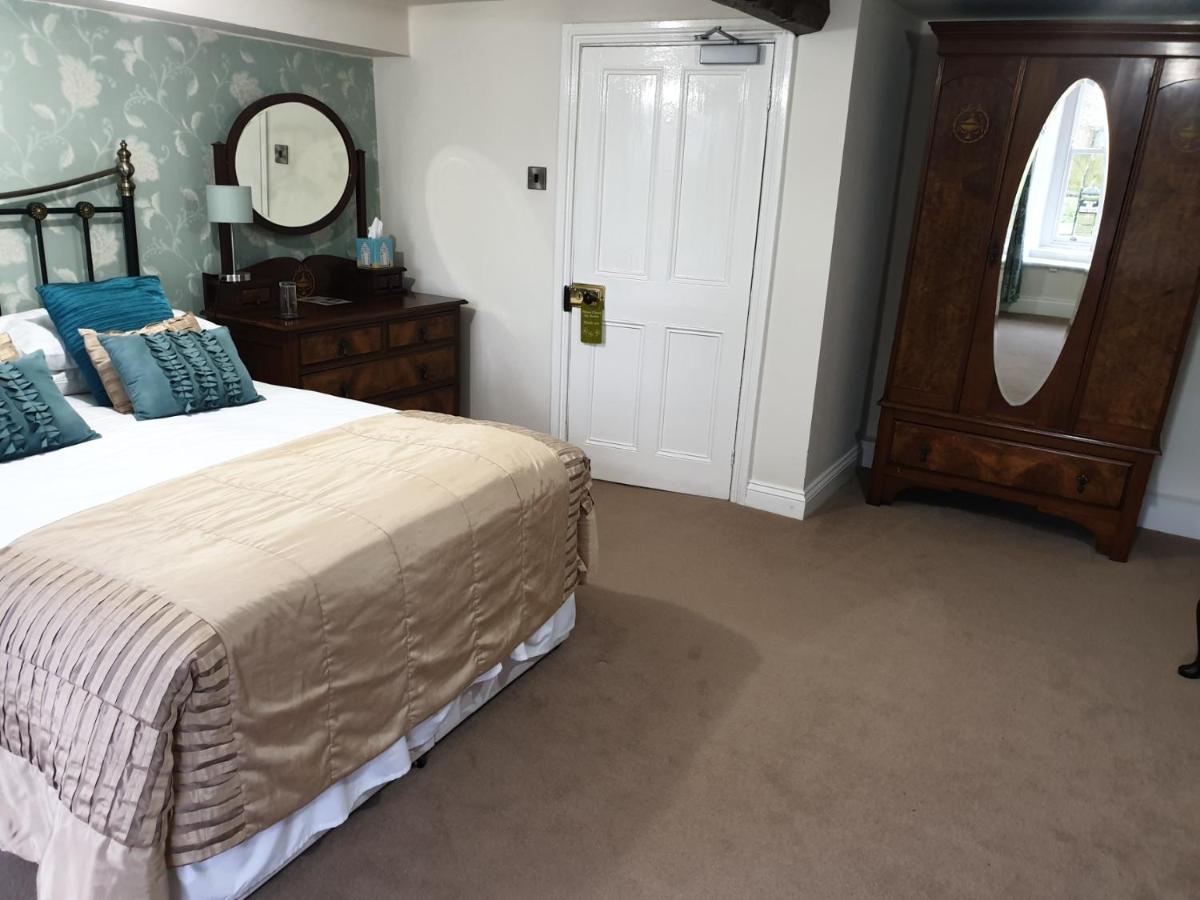 Sykes House Bed & Breakfast Askrigg Bagian luar foto