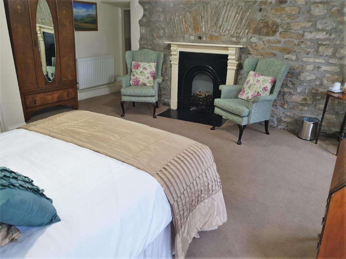 Sykes House Bed & Breakfast Askrigg Bagian luar foto